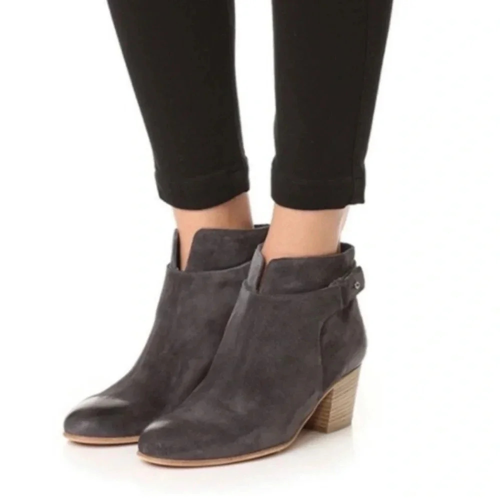 Vince Harriet Suede Gray Limestone Booties Size 7M